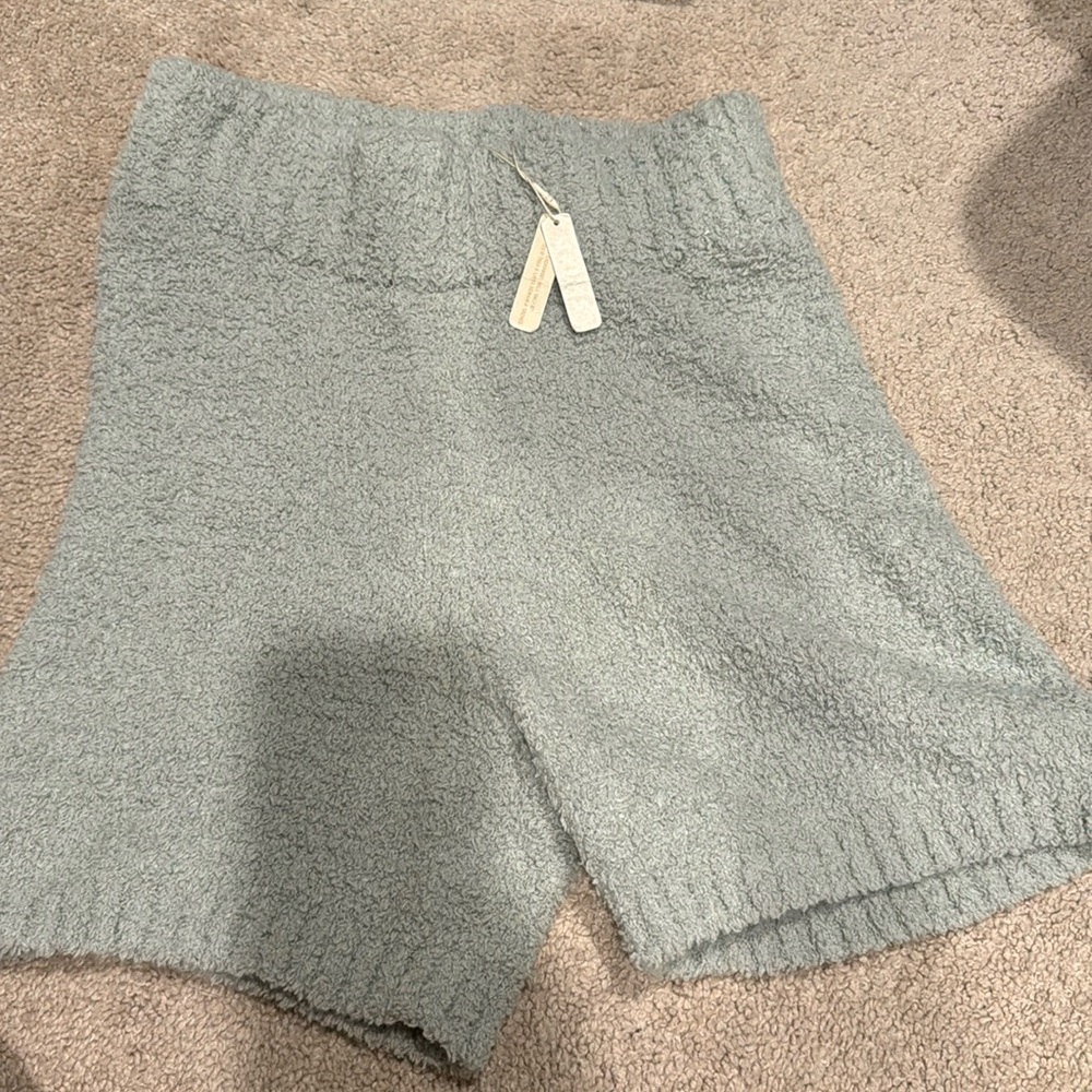 Skims soft fleece short